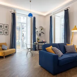 la-casa-blu-a-toledo-di-alberto.hotels-amalfi.com/