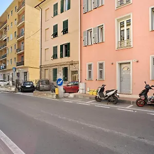 https://home-gilda.hotelitalianriviera.com